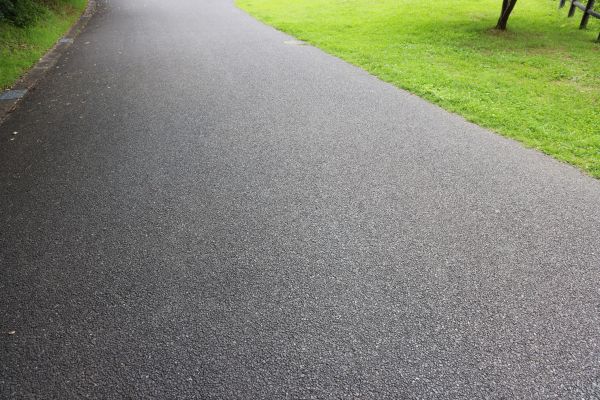 Tar And Chip Driveway Paving in Menifee